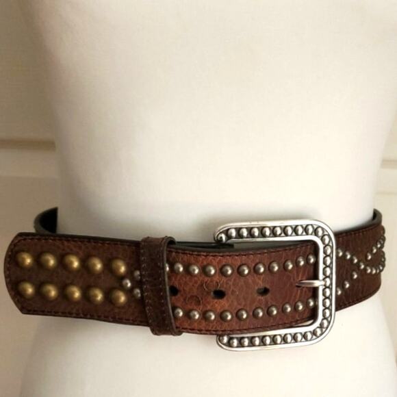Ariat Western Brown Pebbled Leather Belt Metal Stud Accents 28/70 Silver Buckle - Picture 1 of 14
